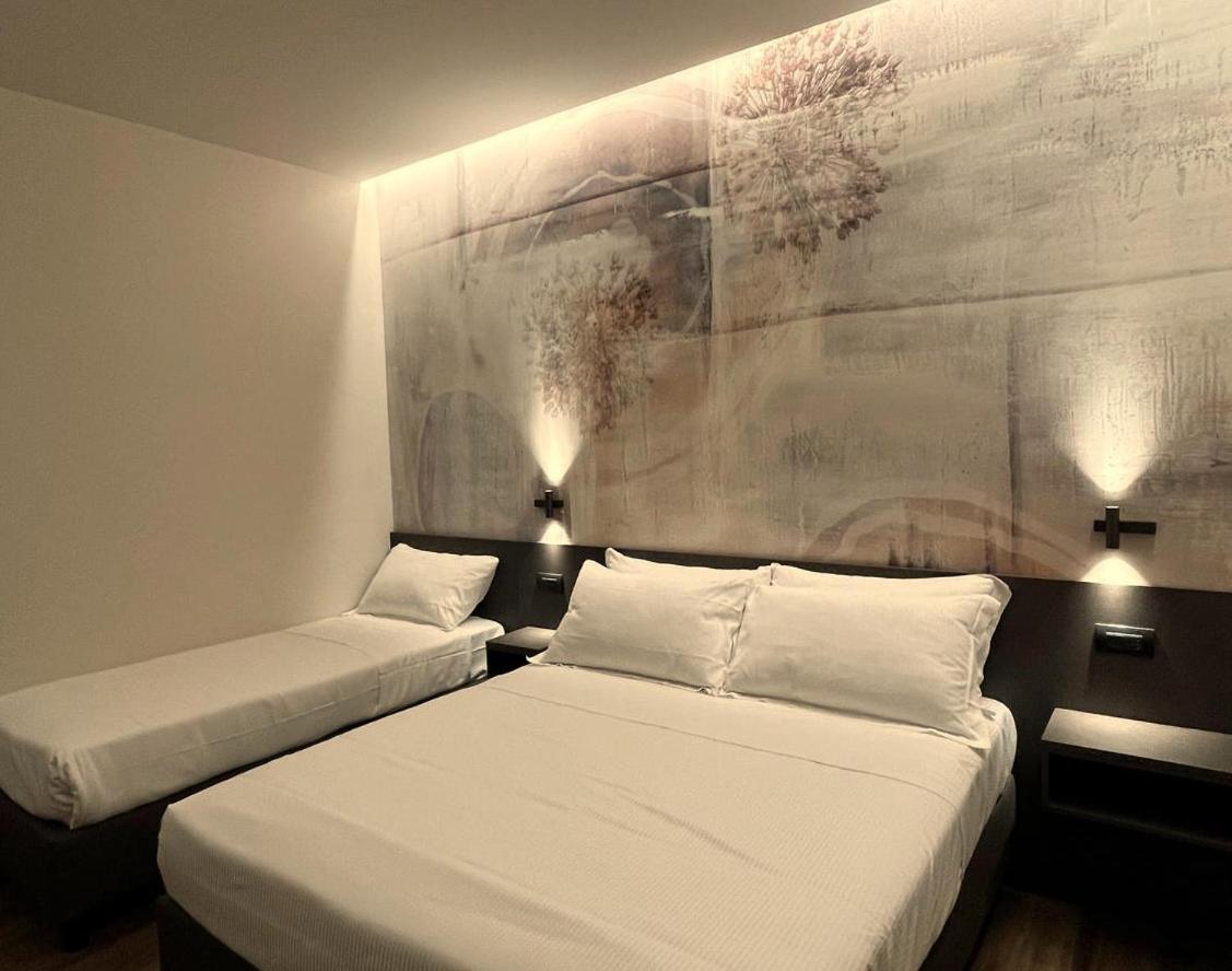 Hotel La Rocca San Marino Esterno foto