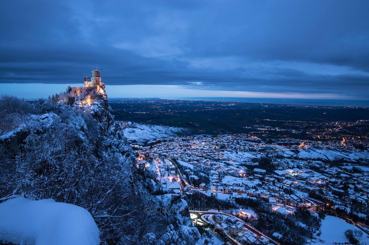 Hotel La Rocca San Marino Esterno foto